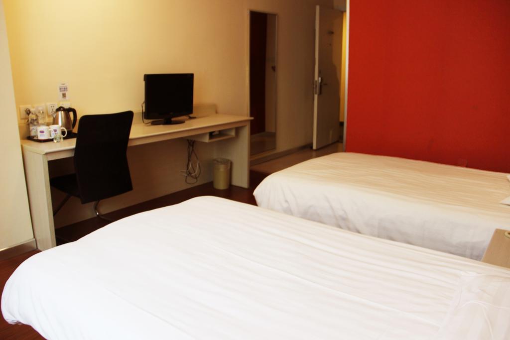 Hanting Hotel Shenyang Zhongshan Square Εξωτερικό φωτογραφία