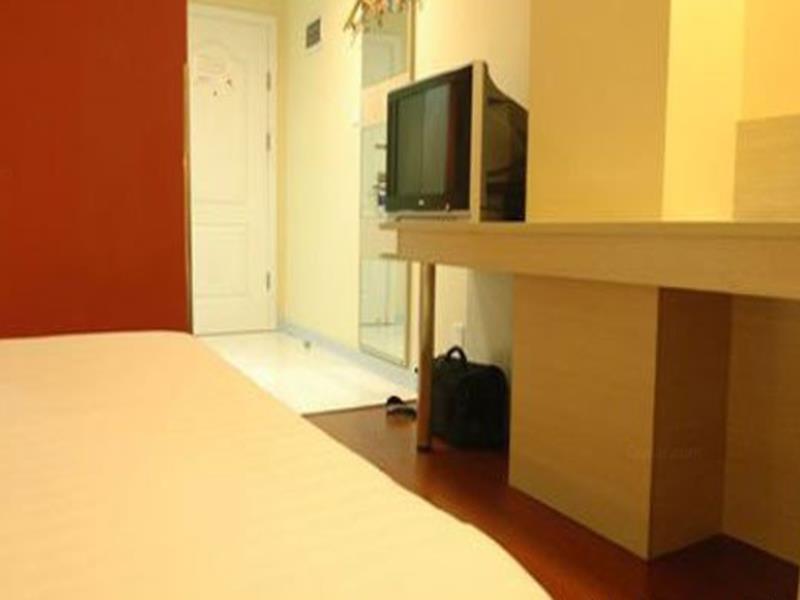 Hanting Hotel Shenyang Zhongshan Square Εξωτερικό φωτογραφία